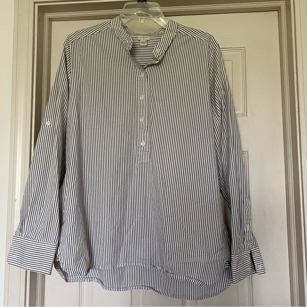 J Crew women’s XL striped top